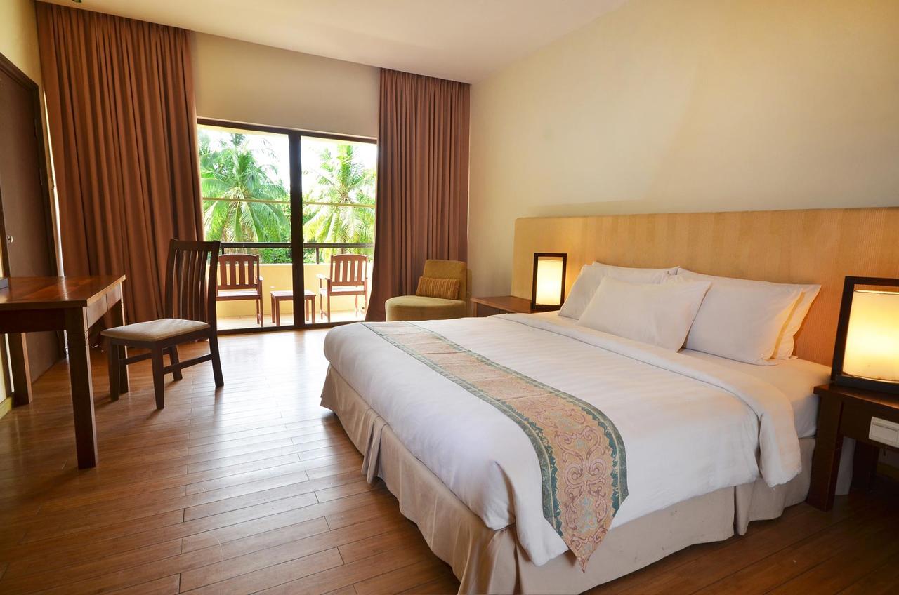 Damai Puri Resort & Spa Кучинг Экстерьер фото Deluxe Room